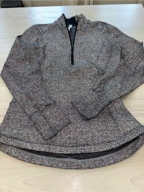 Lululemon  Heathered Quarter-Zip Pullover - Gray